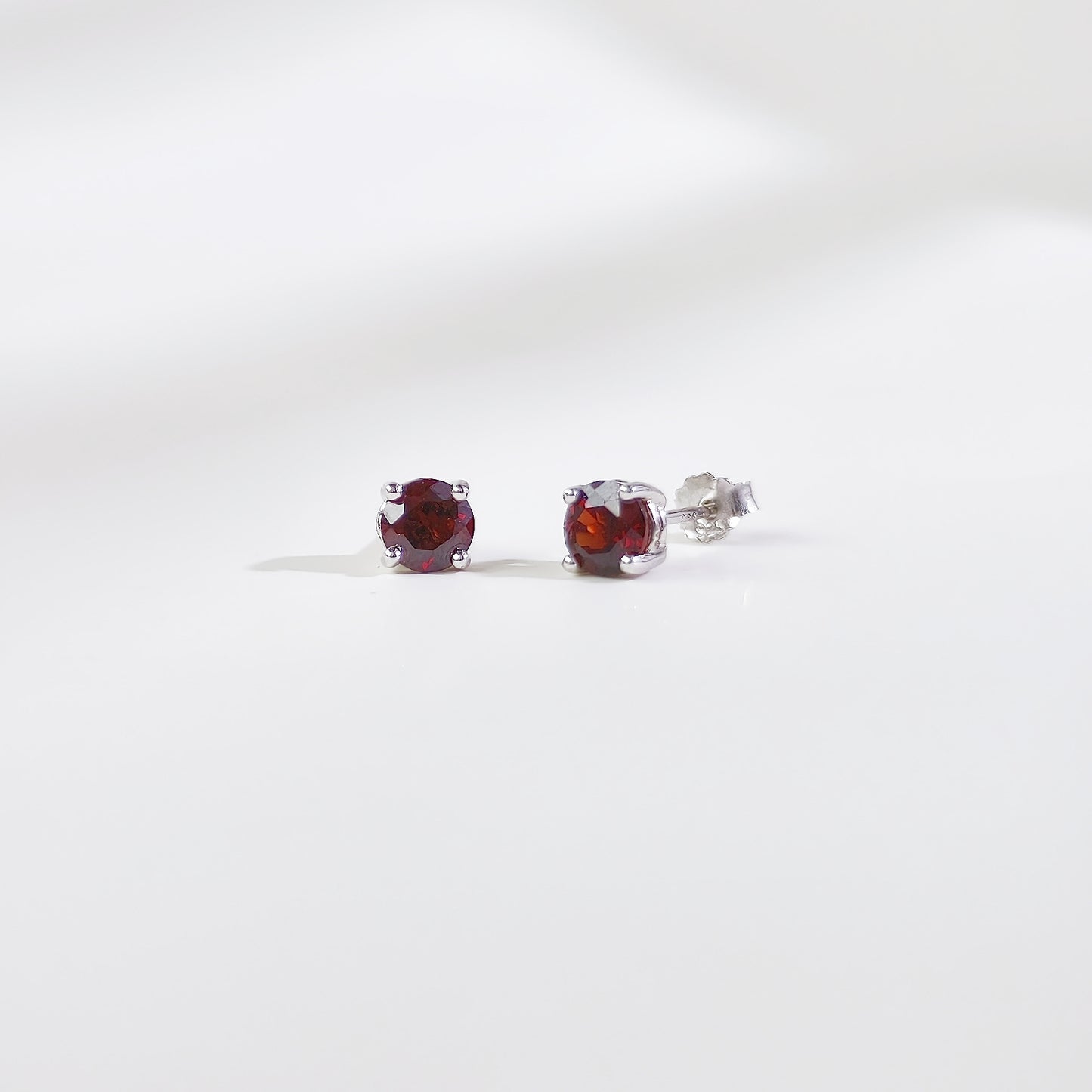 Garnet Stud Earrings 5mm