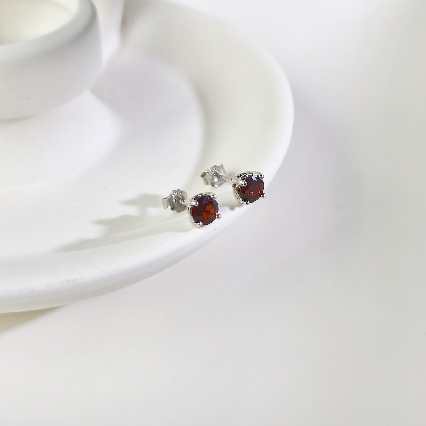 Garnet Stud Earrings 5mm