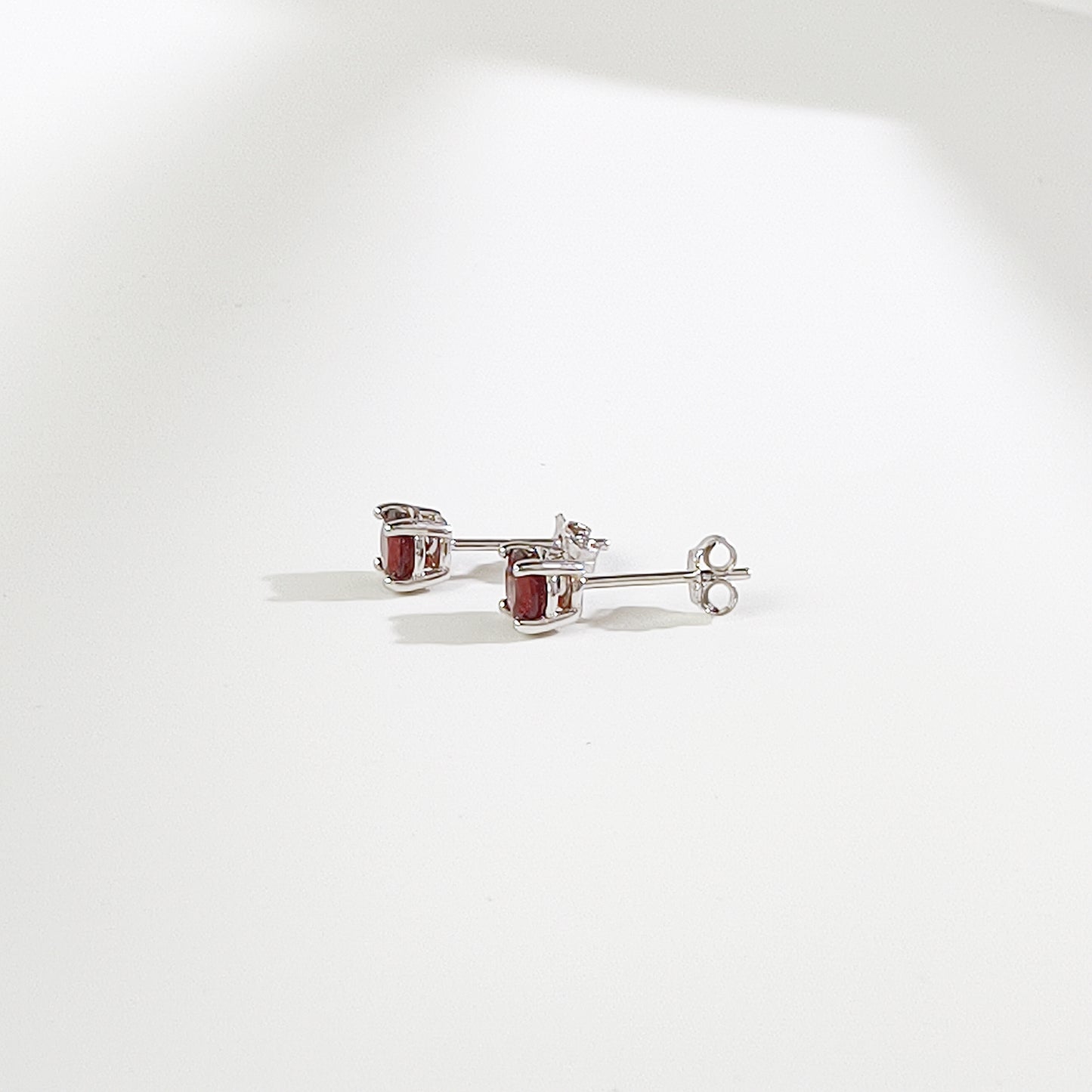 Garnet Stud Earrings 5mm