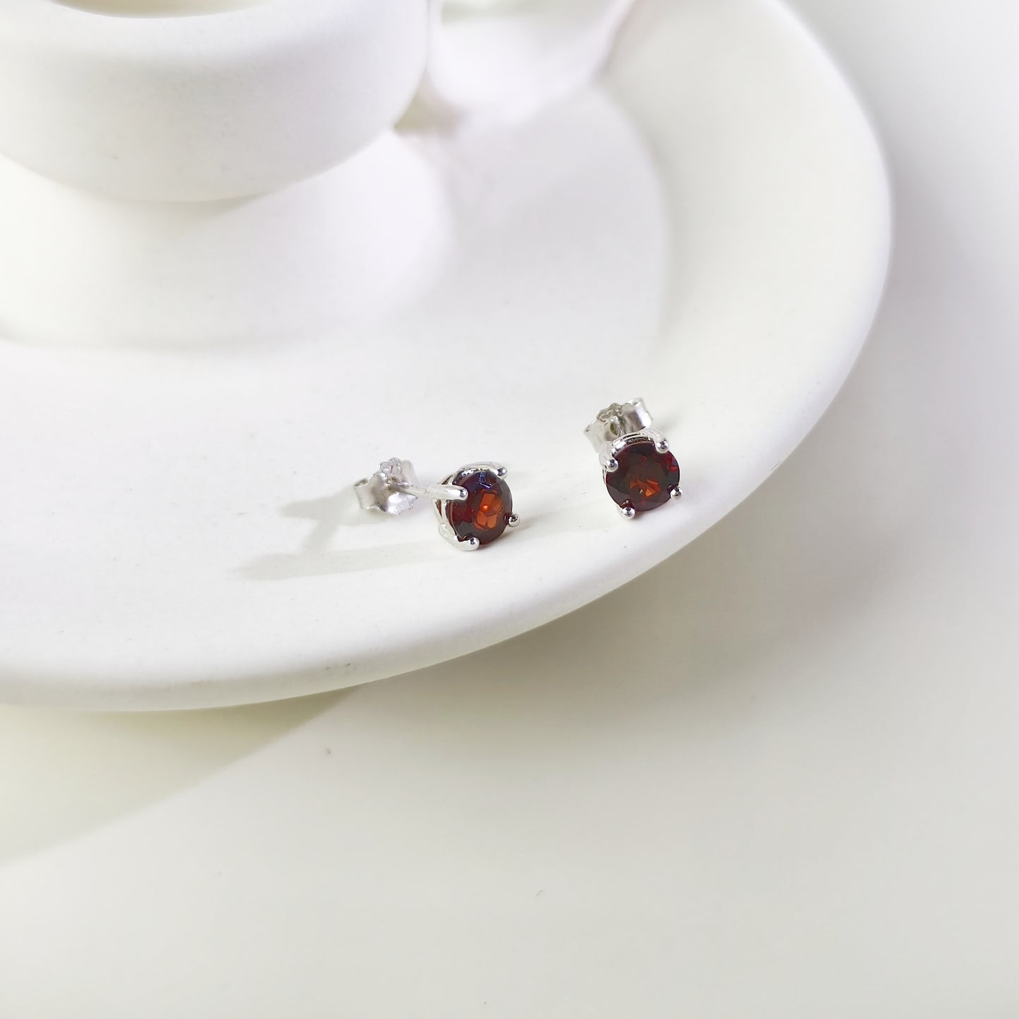 Garnet Stud Earrings 5mm